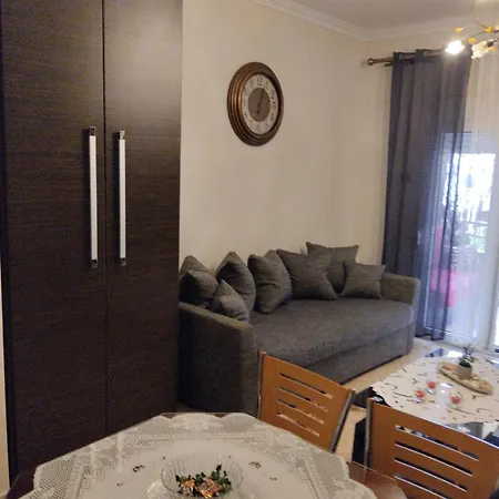 Linda's Agía Triás